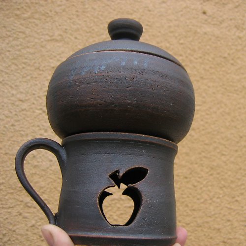 JABLEČNÍK-hnědý — foto 2