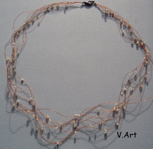 Rosa v trávě — foto 2