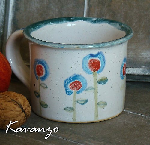 Kytičkový hrneček — foto 2