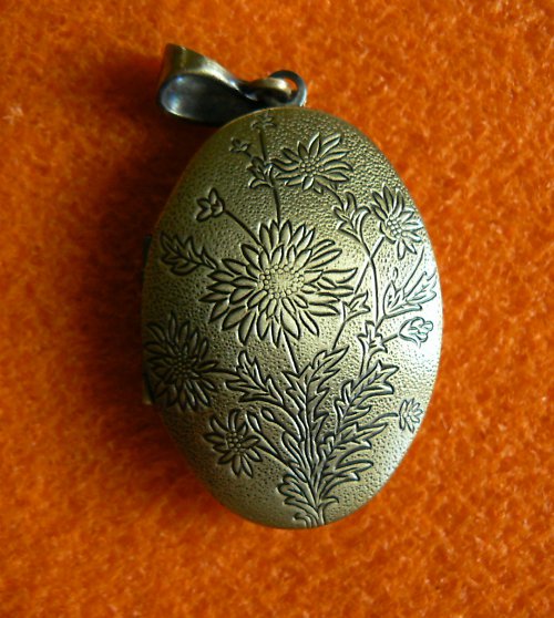 Medailon - — foto 2