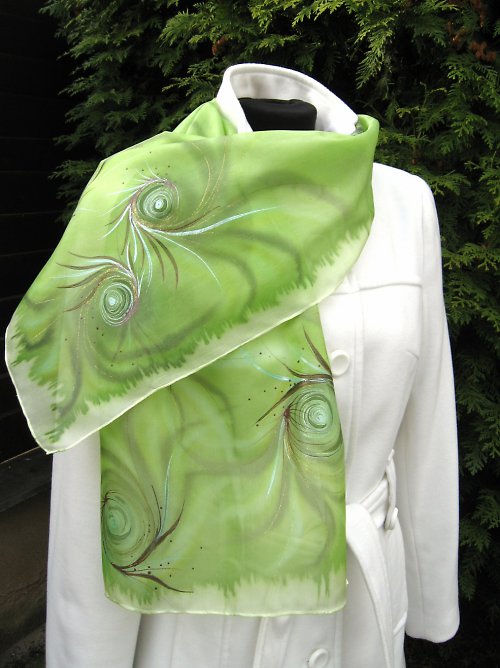 EVEMODE hedvábný šál "Green twisting" — foto 4