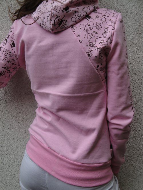 Mikina — foto 3