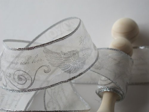 Stuha bílo stříbrná — foto 2