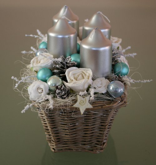 Adventní svícen bílotyrkysový — foto 4