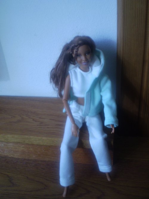 Tepláková souprava na Barbie — foto 4