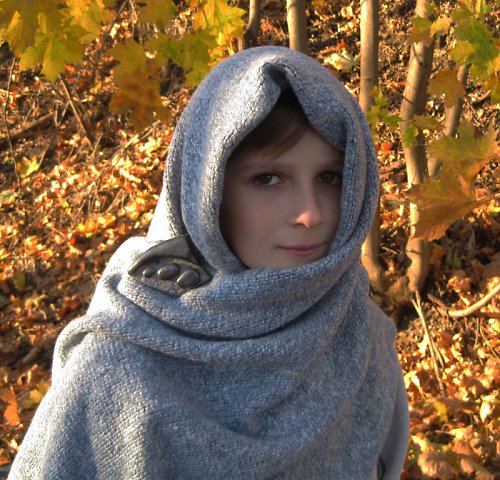 Šál s broží — foto 2