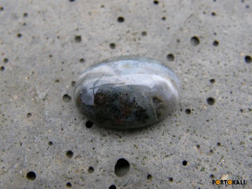 Jaspis - kabošon modrošedý 1,7 cm — foto 2