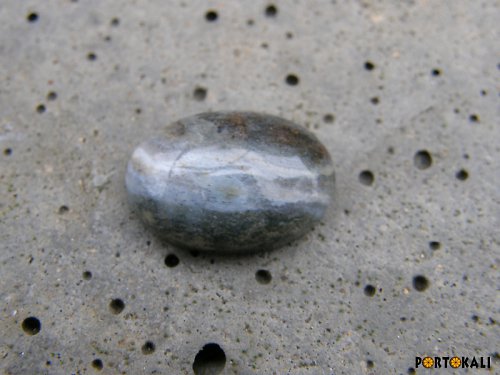 Jaspis - kabošon modrošedý 1,7 cm — foto 3