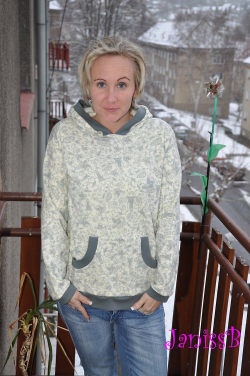 Mikinka s potiskem SLEVA — foto 3