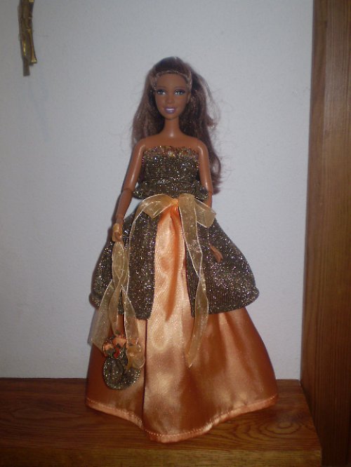 Šatičky na barbie — foto 2