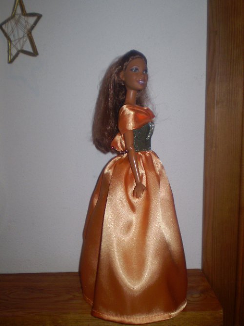 Šatičky na Barbie — foto 3