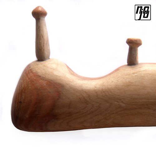 HOUBY dřevěný věšák — foto 3