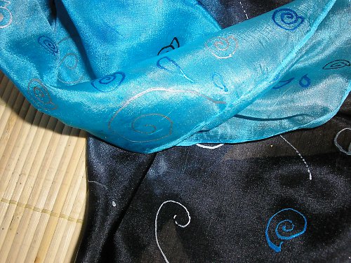 Šátek Z hlubin — foto 4