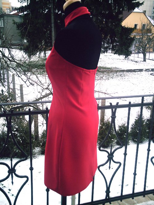 Šaty — foto 2