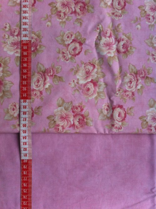 Květiny od Moda Fabrics 1yd - sleva — foto 3