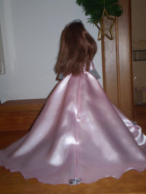 Šatičky na Barbie — foto 3