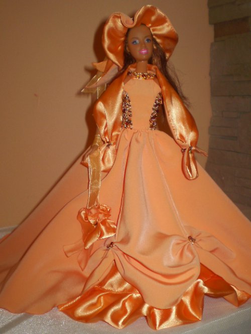 Šatičky na Barbie — foto 2