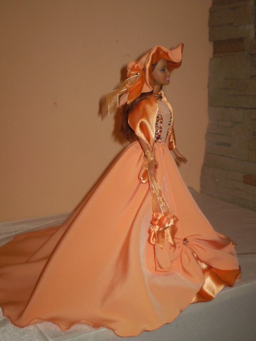 Šatičky na Barbie — foto 3