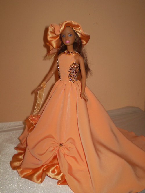 Šatičky na Barbie — foto 5