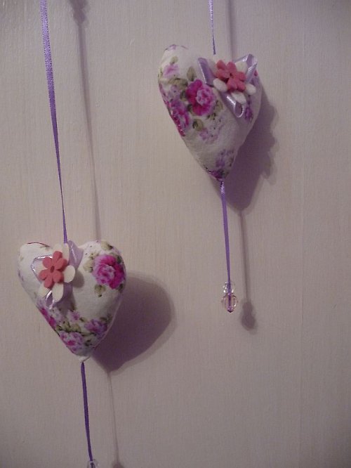 Srdíčkový závěs — foto 3