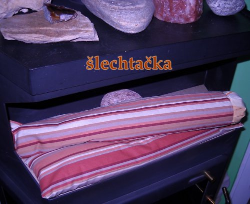 Pohankový válec-polštář-pruhatý — foto 2