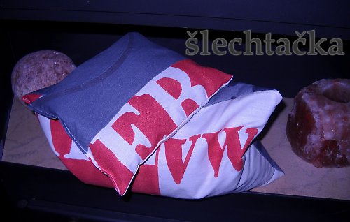 Pohankový polštářek-červený mail — foto 4