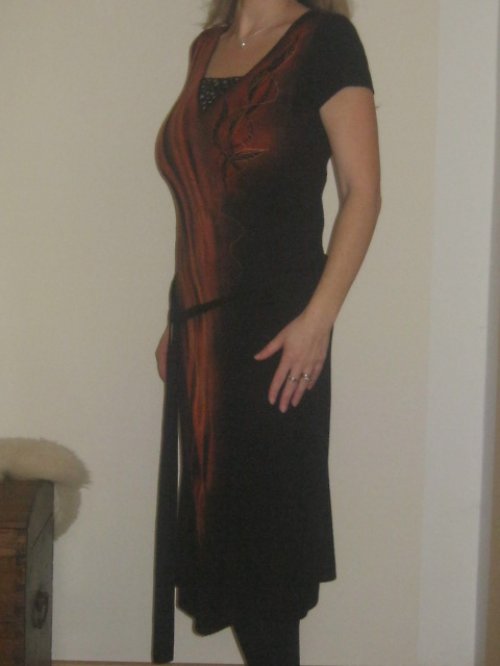 Šaty s aplikací — foto 2
