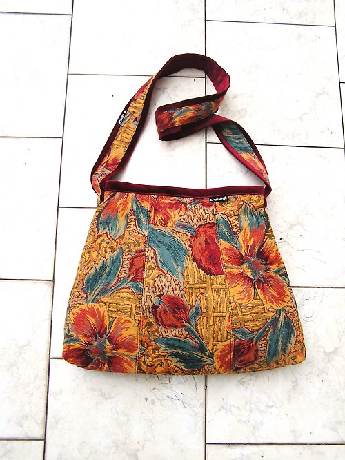 Větší kabelka ISABELLA - PARROT® — foto 2