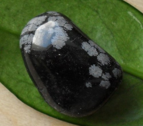 Obsidián vločkový 35x26x14mm — foto 2