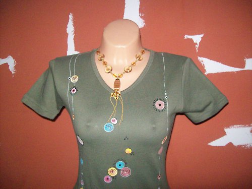 Malované khaki triko - "kuličkové" — foto 2
