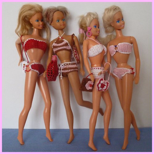Pruhované plavky pro Barbie — foto 3