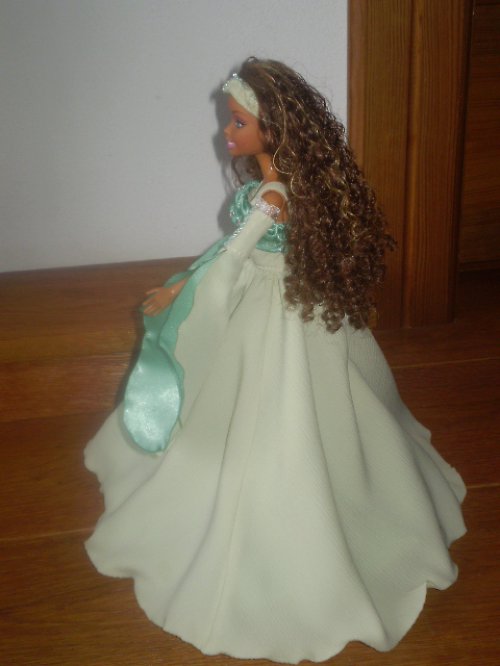 Šatičky pro Barbie — foto 2