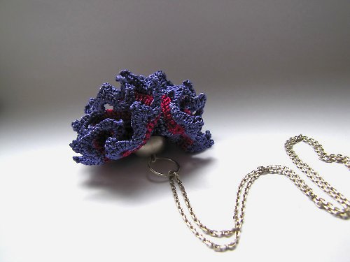 CARNATION/violet (retiazka 80cm) akcia — foto 4