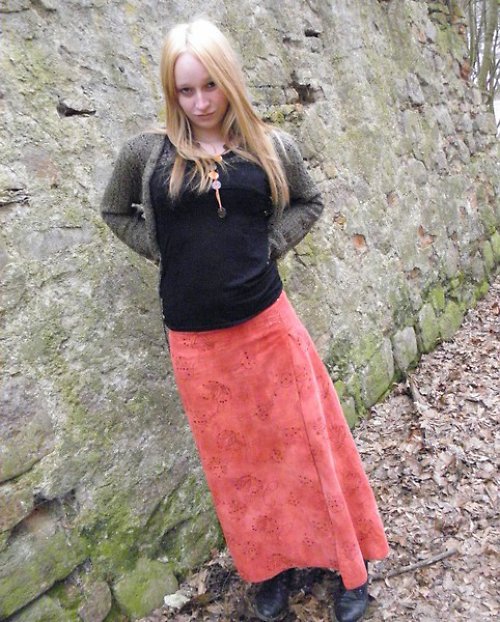 Korálová sukně — foto 3