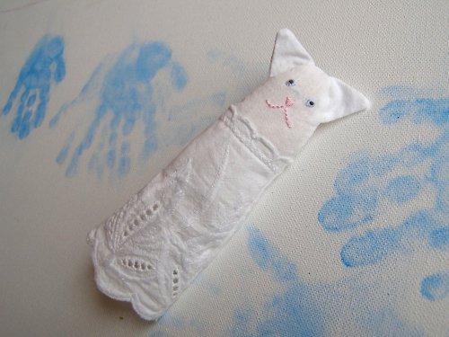Kočička Hanička. Sní o létání. — foto 2