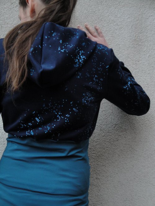 Mikina — foto 3