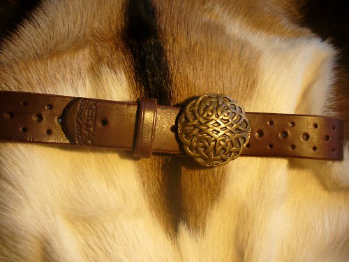 Handmade-KERTAG® děrovaný opasek — foto 3