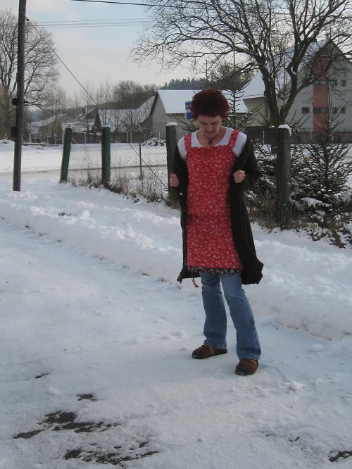 Červené šatky — foto 3