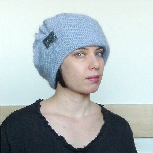 Madam Curie věří šeříkům - háčkovaný klobouk — foto 3