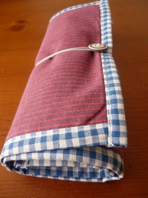 Pastelkovníček - kočička s pastelkou — foto 5