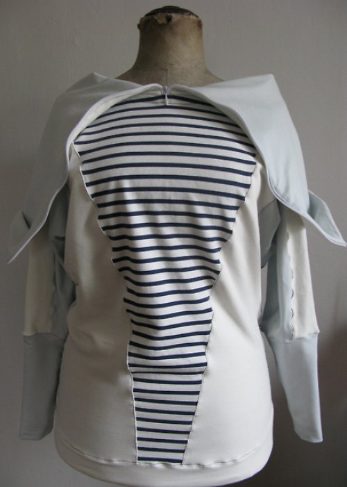 Mikina marine — foto 2
