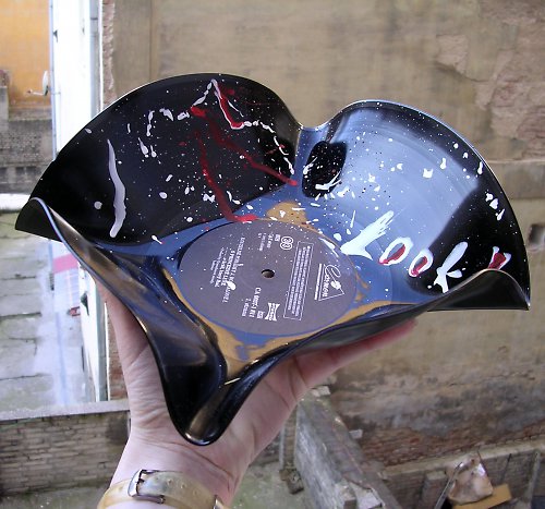 Look! — foto 3