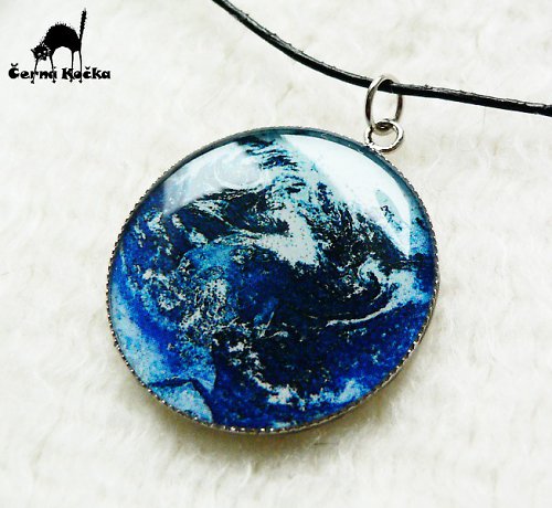 Modrá planeta (náhrdelník) — foto 2