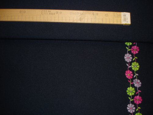 Pevná kostýmovka 2m šíře 75cm — foto 2