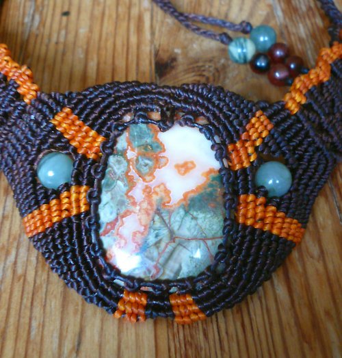 Náhrdelník s achátem (multi-colour spiderweb) — foto 3