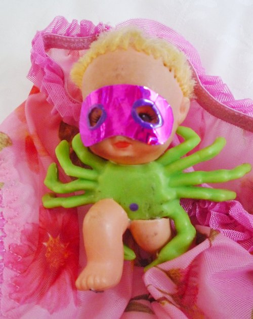 Brož Superkrabice — foto 2