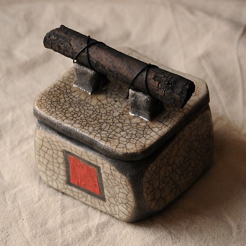 RAKU dóza — foto 3
