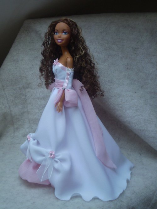 Šatičky pro Barbie — foto 2