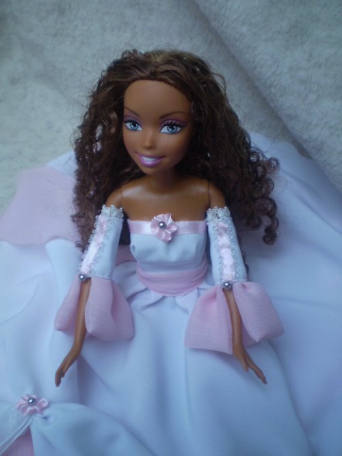 Šatičky pro Barbie — foto 4