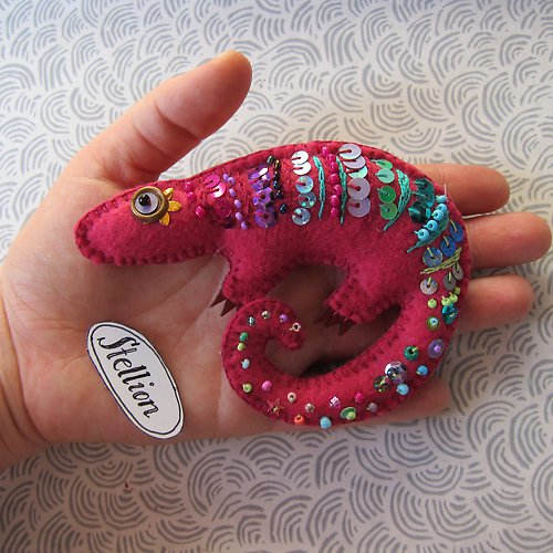 Brož Chameleon megaloman — foto 2